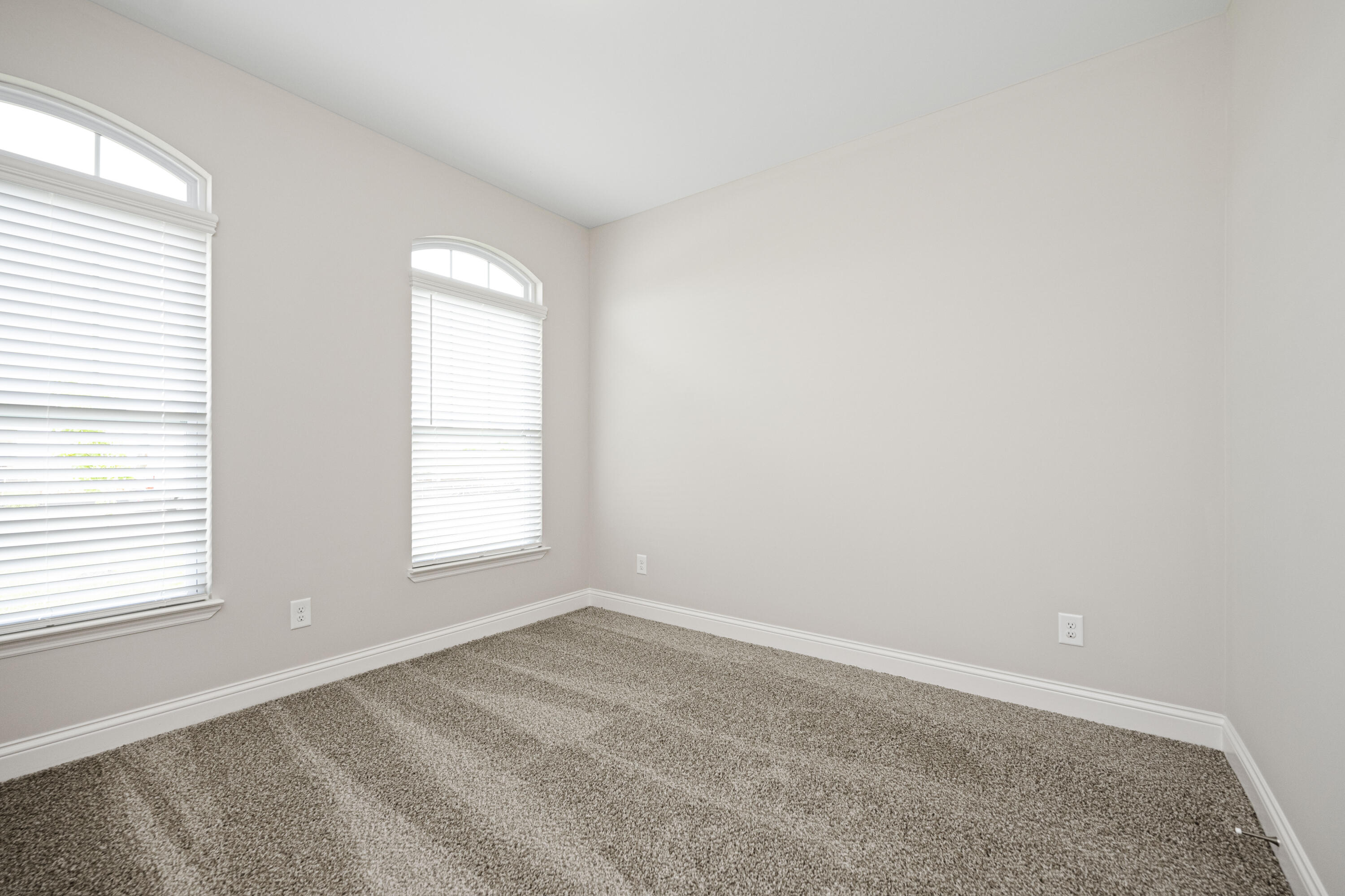 Richmond, Kentucky 40475, United States, 3 Bedrooms Bedrooms, ,2 BathroomsBathrooms,Residential,Active,70188