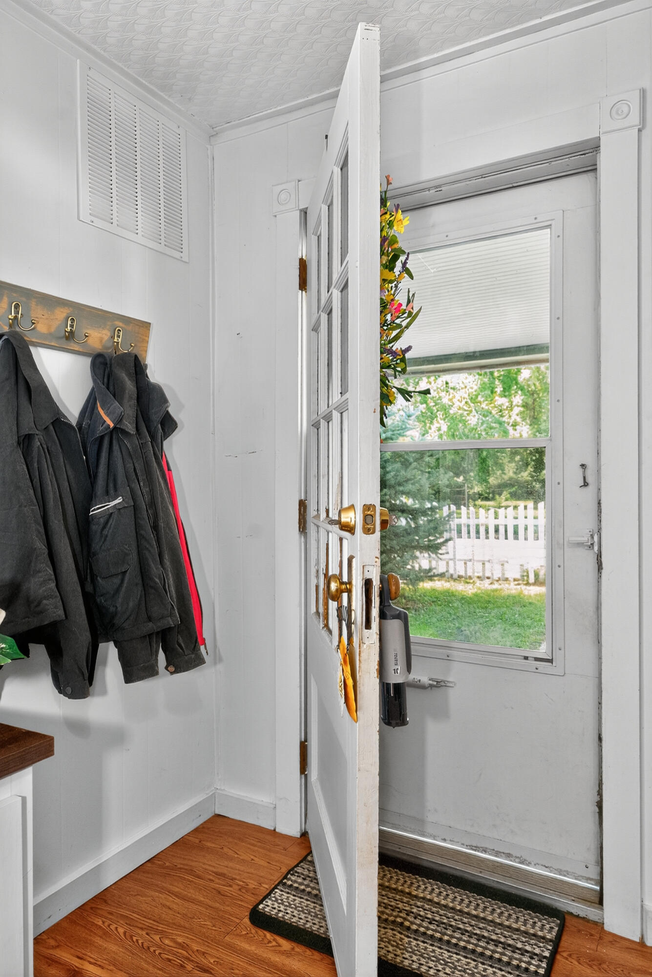 Berea, Kentucky 40403, United States, 2 Bedrooms Bedrooms, ,1 BathroomBathrooms,Residential,Active,172678