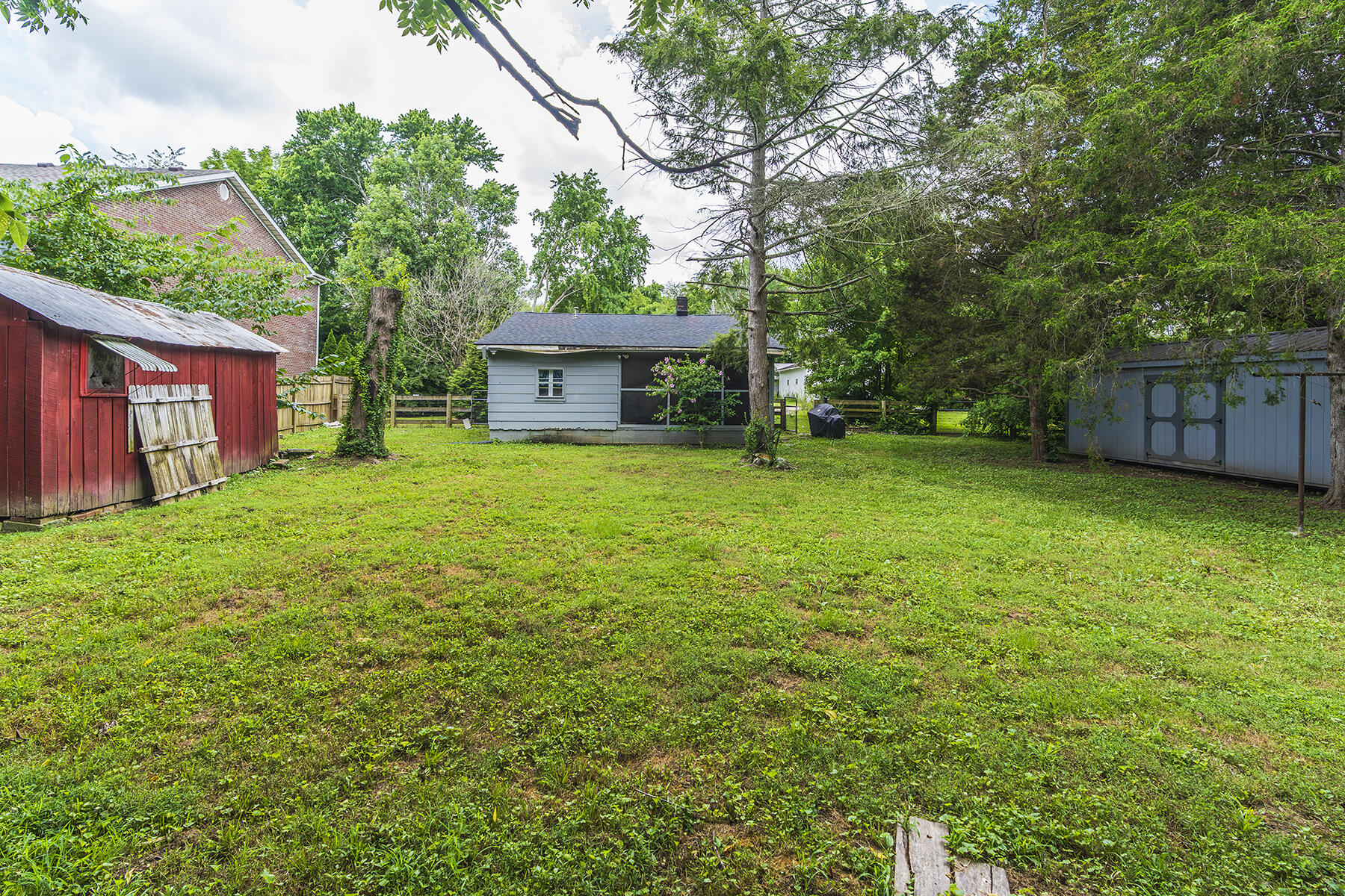 Berea, Kentucky 40403, United States, 2 Bedrooms Bedrooms, ,1 BathroomBathrooms,Residential,Active,172678