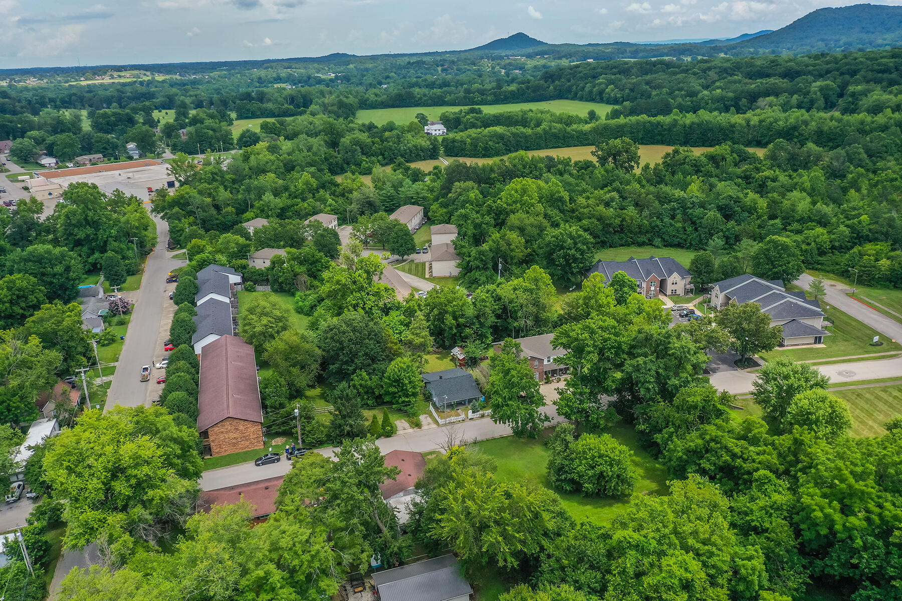 Berea, Kentucky 40403, United States, 2 Bedrooms Bedrooms, ,1 BathroomBathrooms,Residential,Active,172678