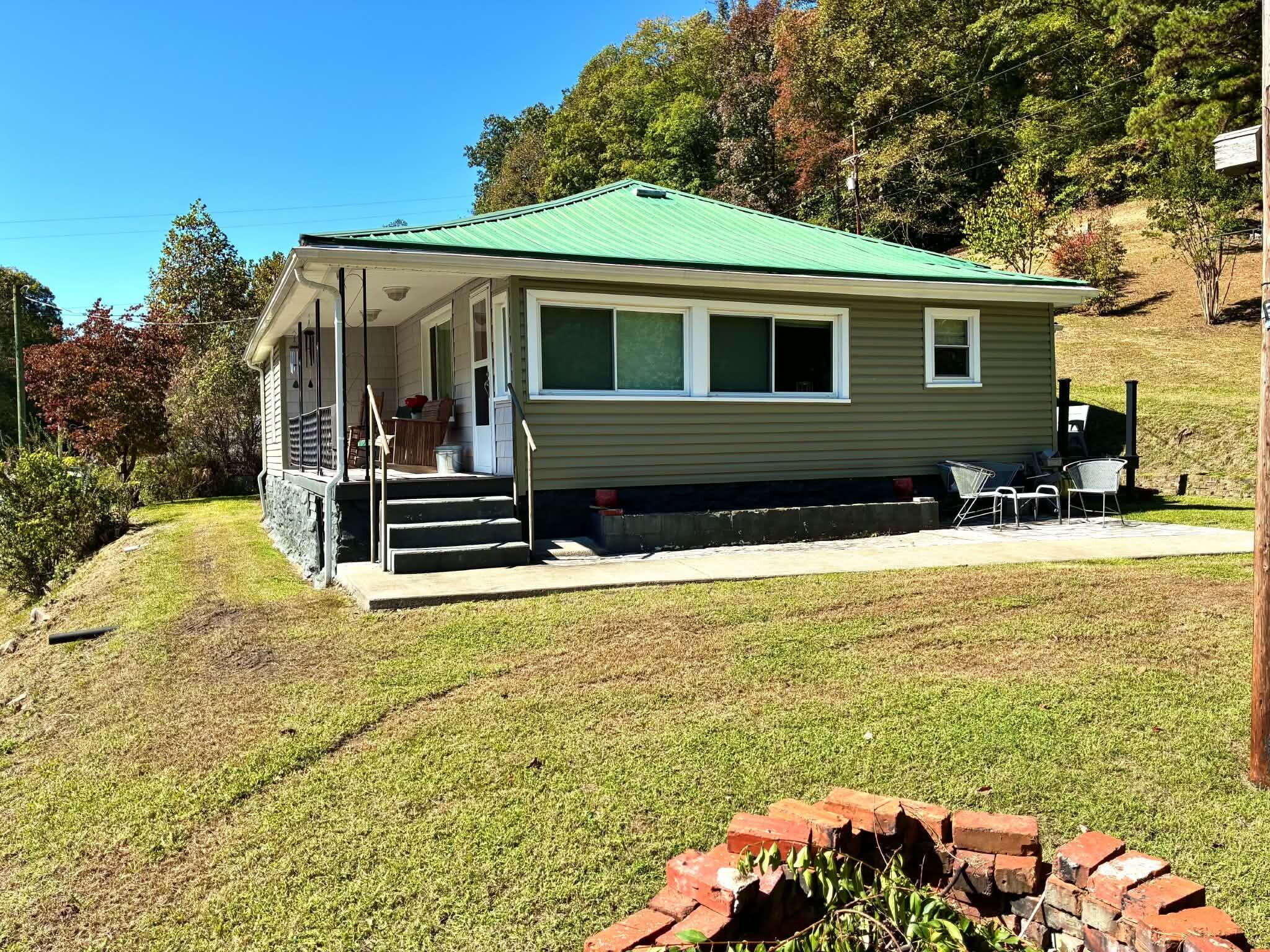 3063 Highway 522