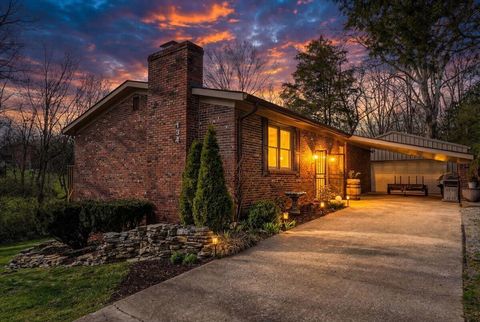 Property photo of 134 Lakeshore Drive, Richmond, KY 40475