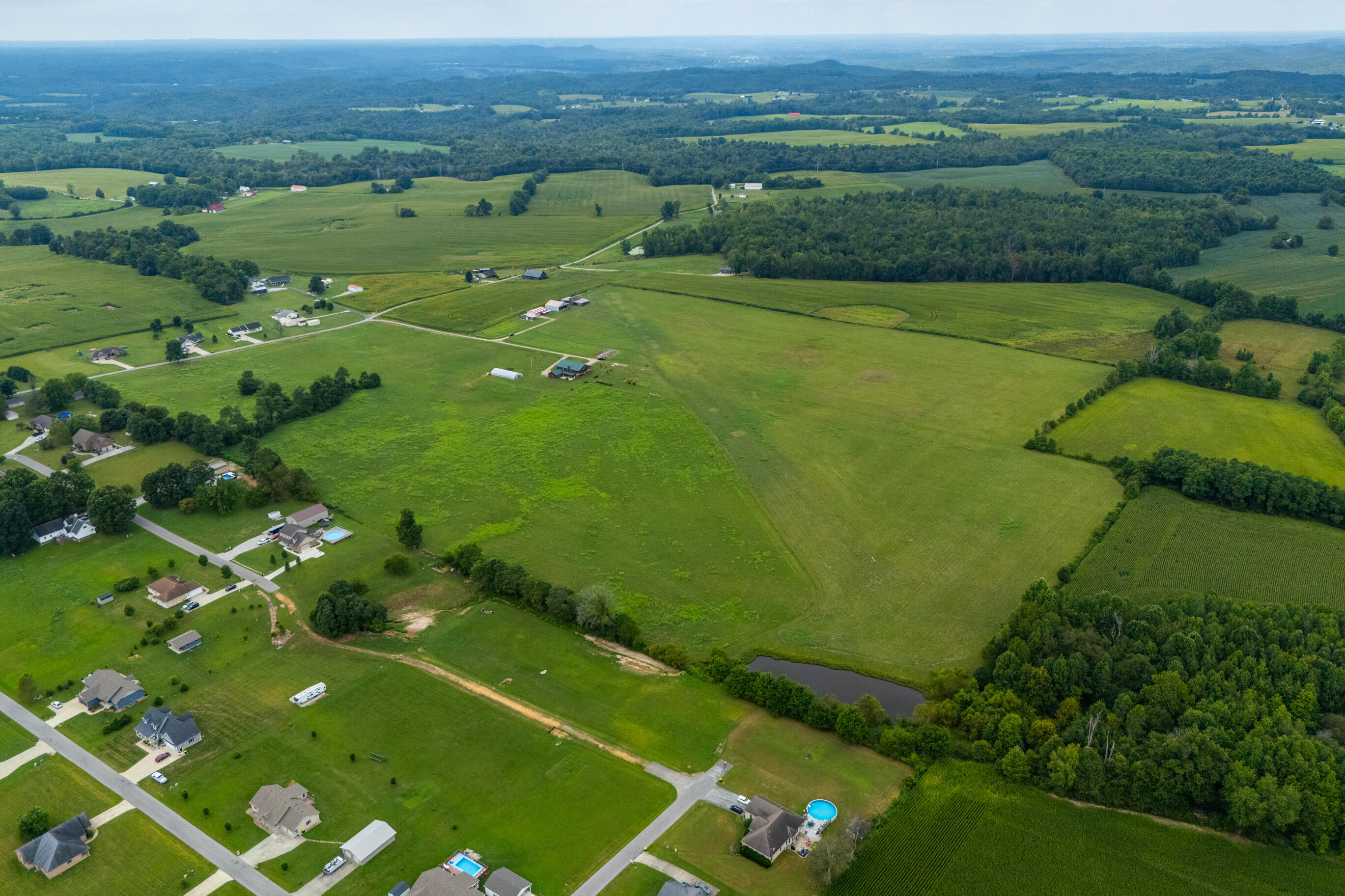 Brodhead, Kentucky 40409, United States, 4 Bedrooms Bedrooms, ,4 BathroomsBathrooms,Residential,Active,196721