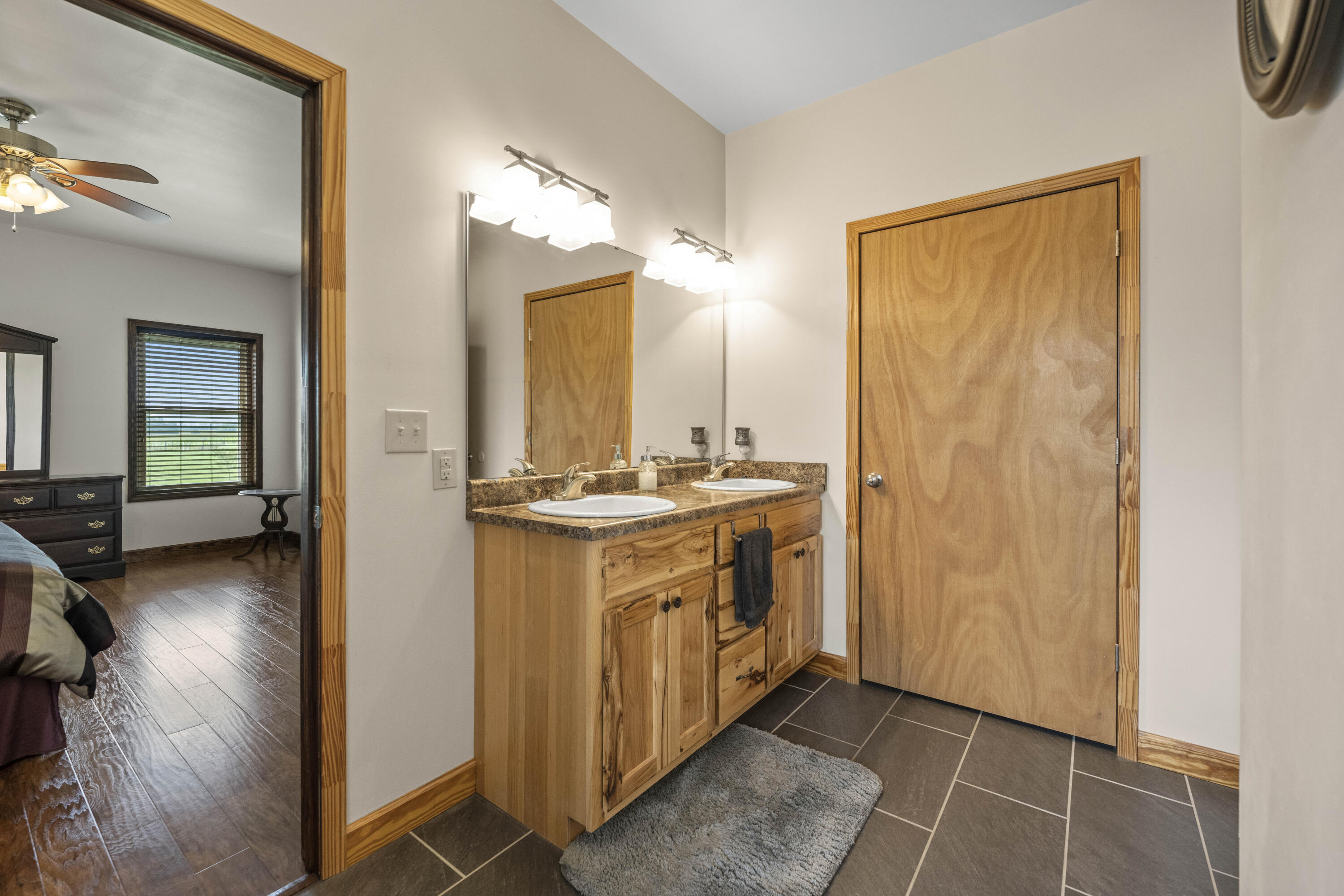 Brodhead, Kentucky 40409, United States, 4 Bedrooms Bedrooms, ,4 BathroomsBathrooms,Residential,Active,196721