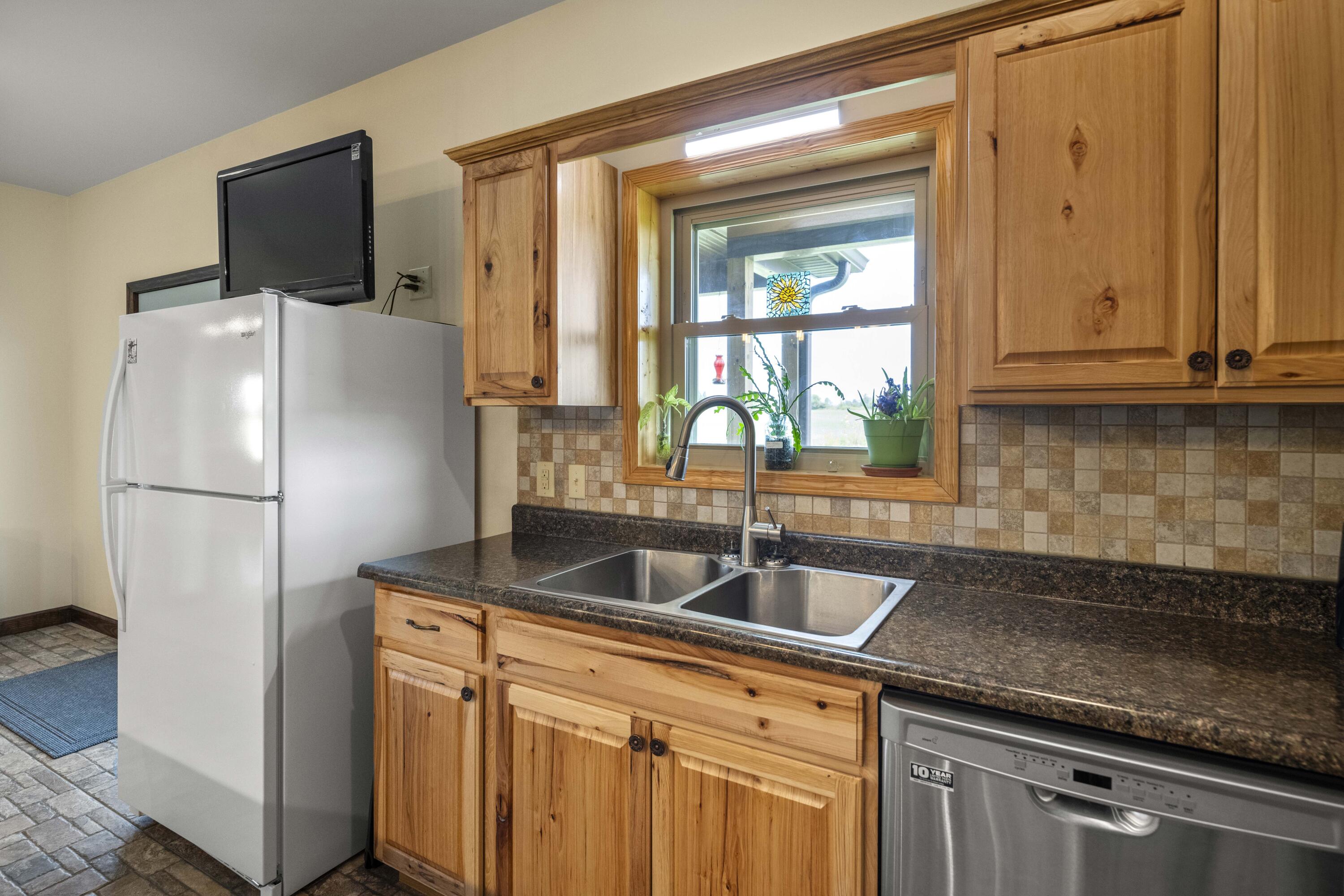 Brodhead, Kentucky 40409, United States, 4 Bedrooms Bedrooms, ,4 BathroomsBathrooms,Residential,Active,196721