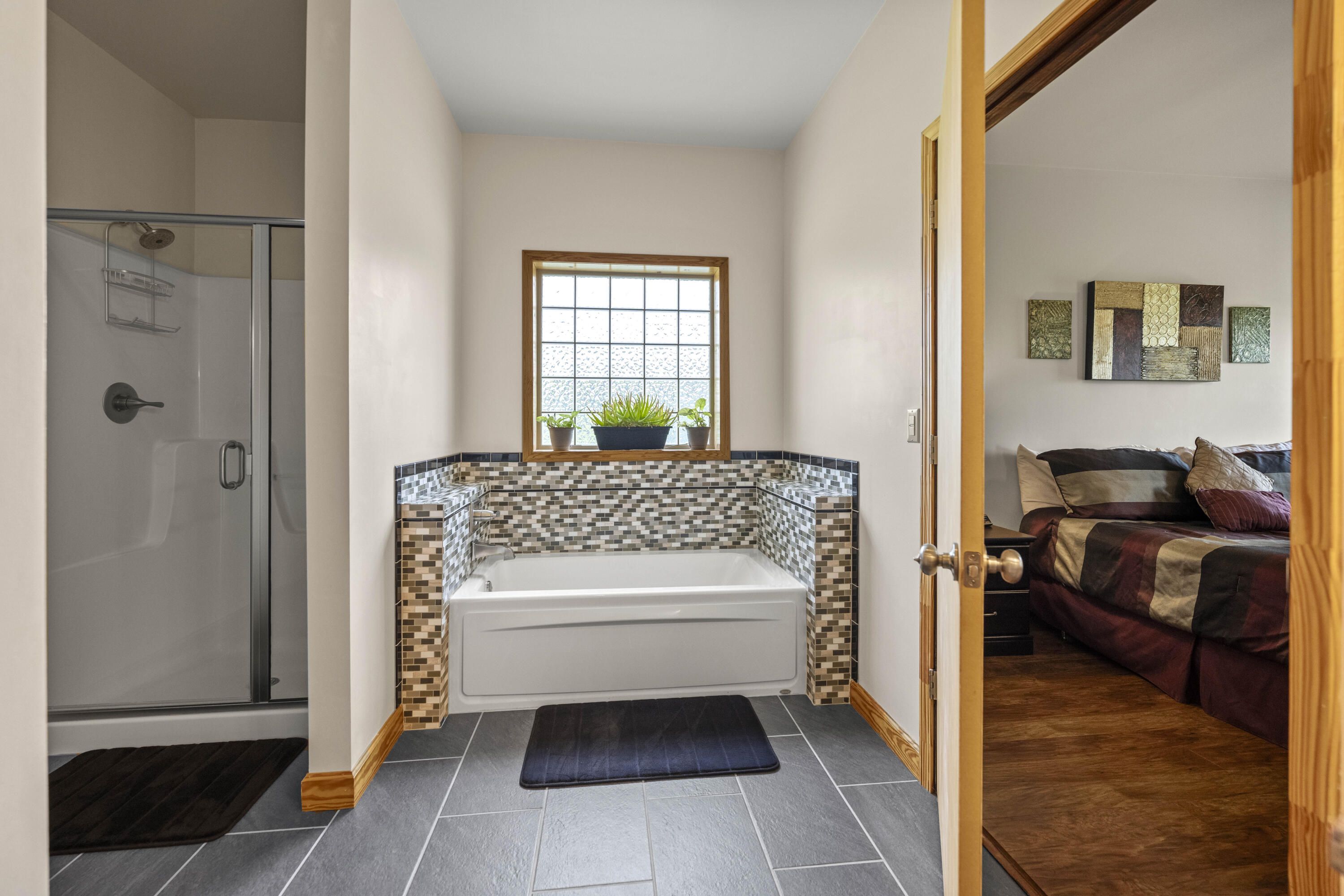 Brodhead, Kentucky 40409, United States, 4 Bedrooms Bedrooms, ,4 BathroomsBathrooms,Residential,Active,196721