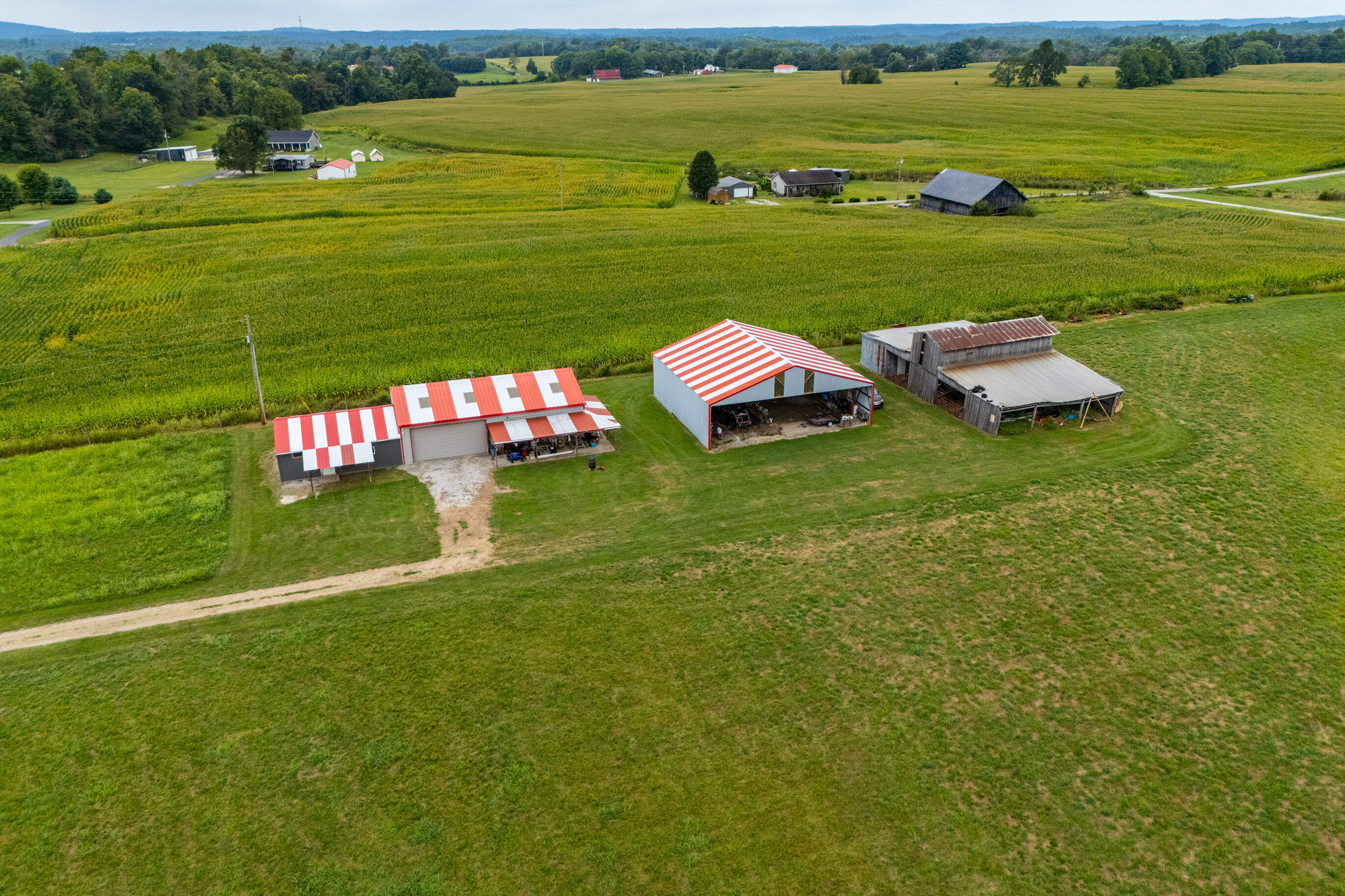 Brodhead, Kentucky 40409, United States, 4 Bedrooms Bedrooms, ,4 BathroomsBathrooms,Residential,Active,196721