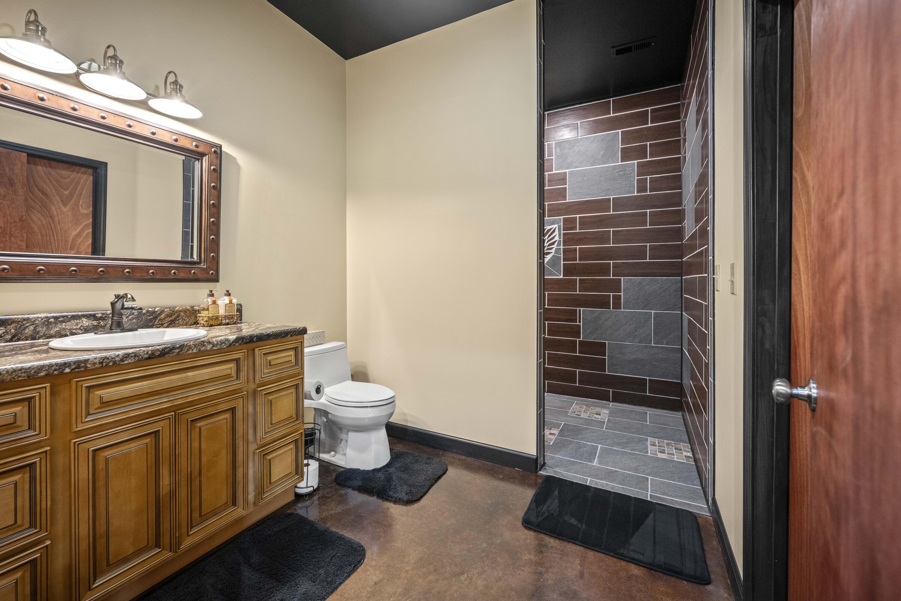 Brodhead, Kentucky 40409, United States, 4 Bedrooms Bedrooms, ,4 BathroomsBathrooms,Residential,Active,196721