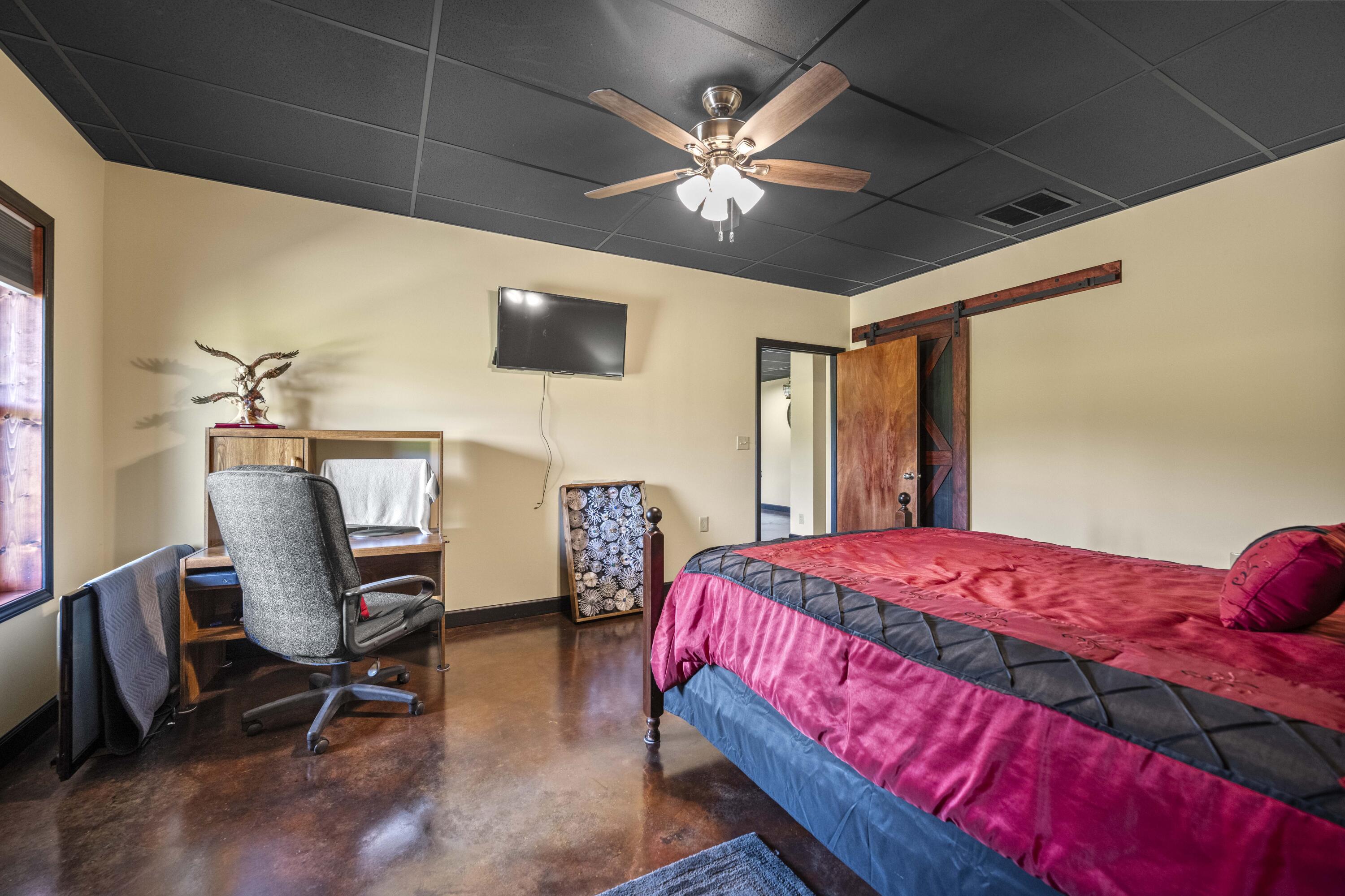 Brodhead, Kentucky 40409, United States, 4 Bedrooms Bedrooms, ,4 BathroomsBathrooms,Residential,Active,196721