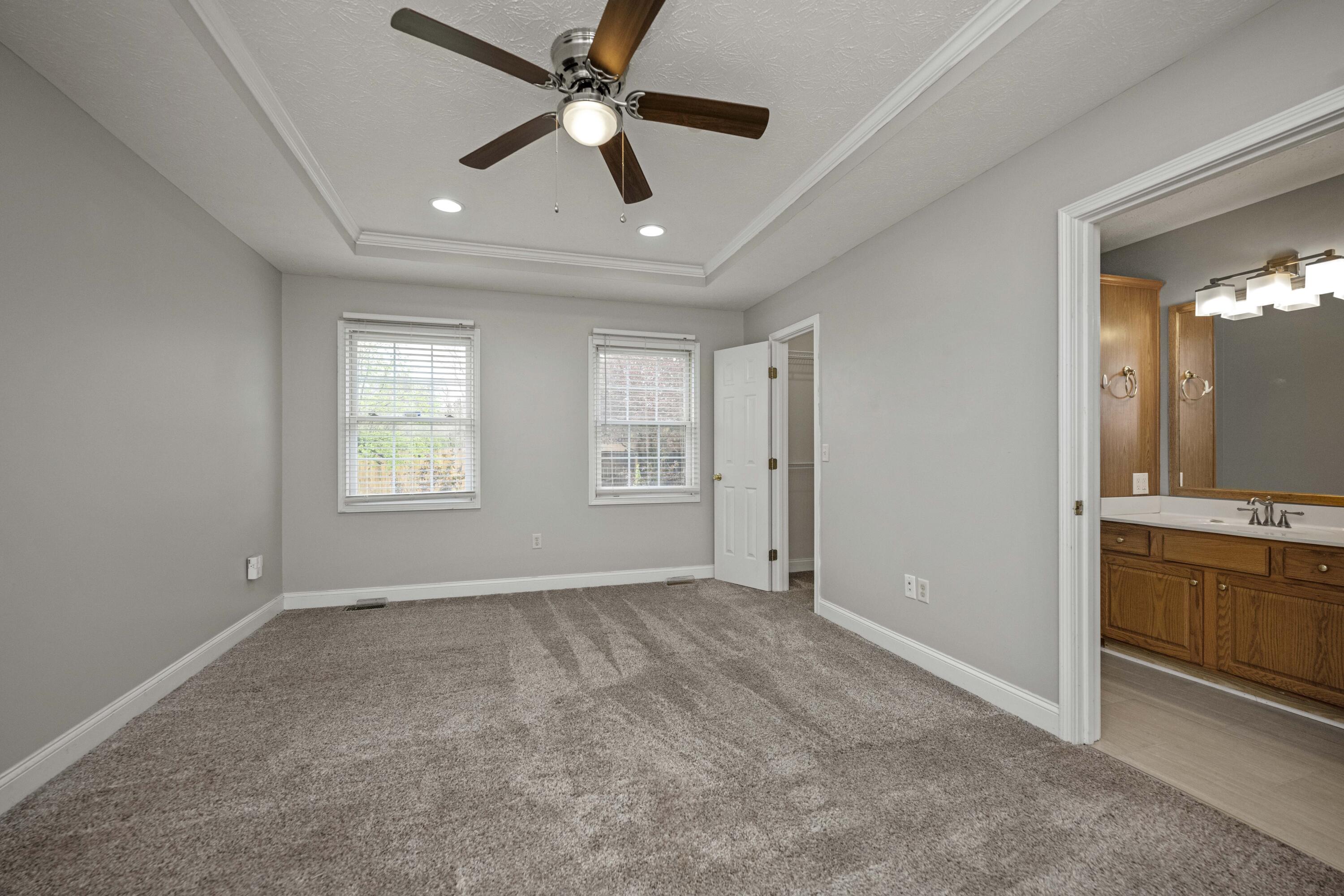 Richmond, Kentucky 40475, United States, 3 Bedrooms Bedrooms, ,2 BathroomsBathrooms,Residential,Active,99596