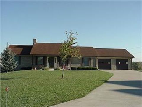 Photo of 113 Deer Creek Drive, Richmond, KY 40475 (MLS # 25508131)