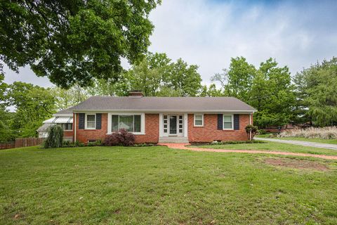 Property photo of 27 Hampton Avenue, Winchester, KY 40391