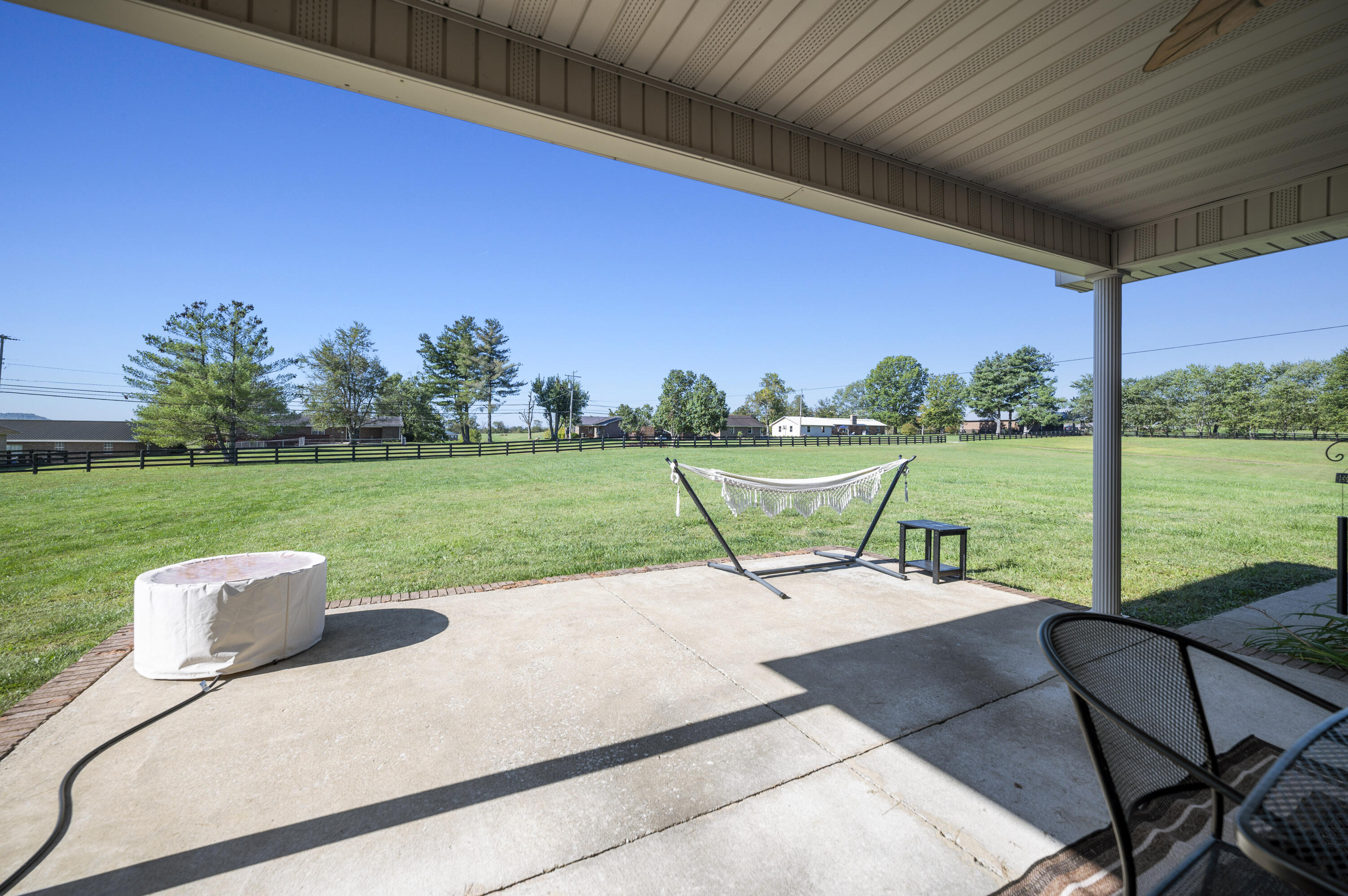 Mt Sterling, Kentucky 40353, United States, 3 Bedrooms Bedrooms, ,2 BathroomsBathrooms,Residential,Active,226123