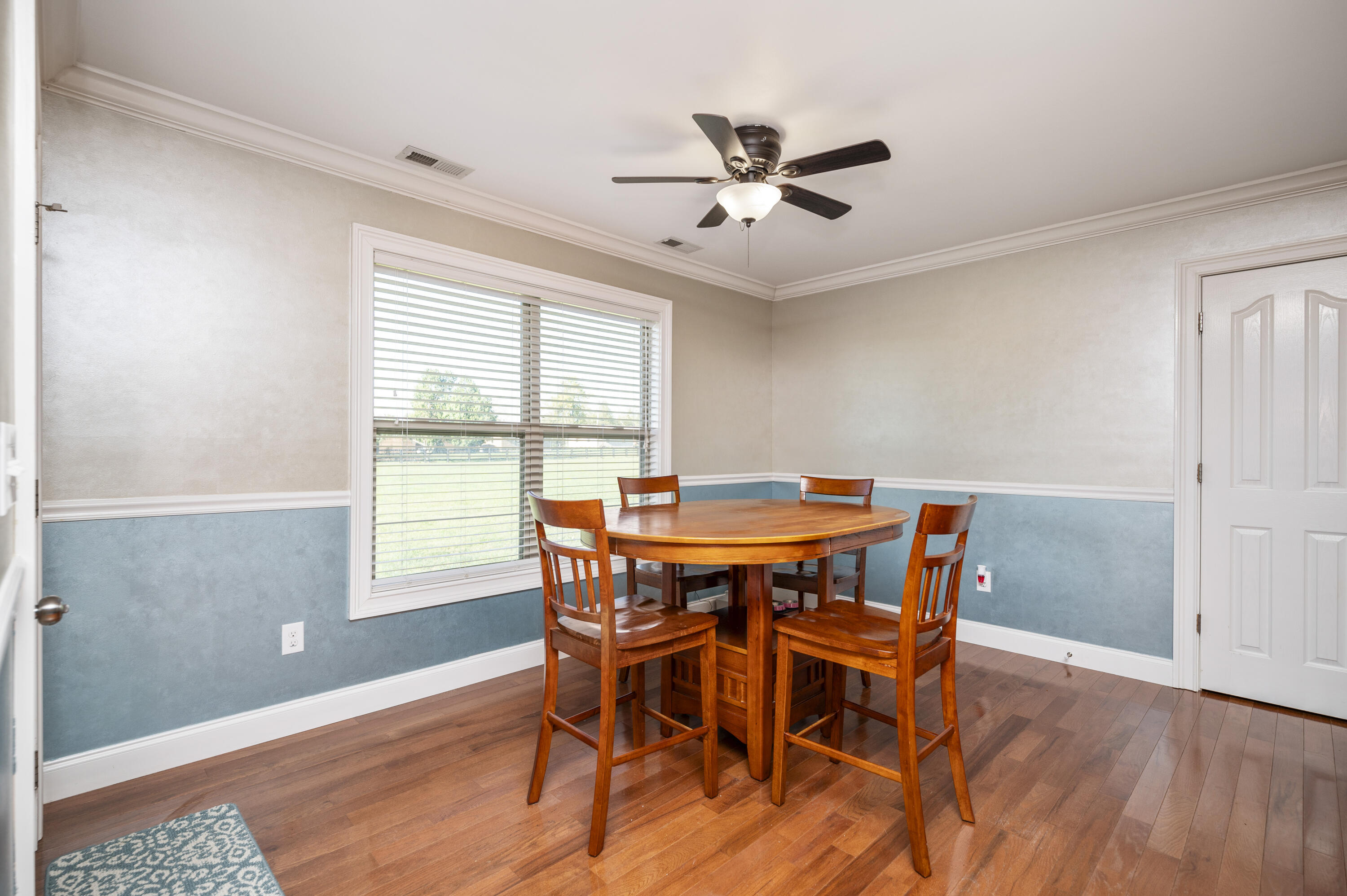 Mt Sterling, Kentucky 40353, United States, 3 Bedrooms Bedrooms, ,2 BathroomsBathrooms,Residential,Active,226123