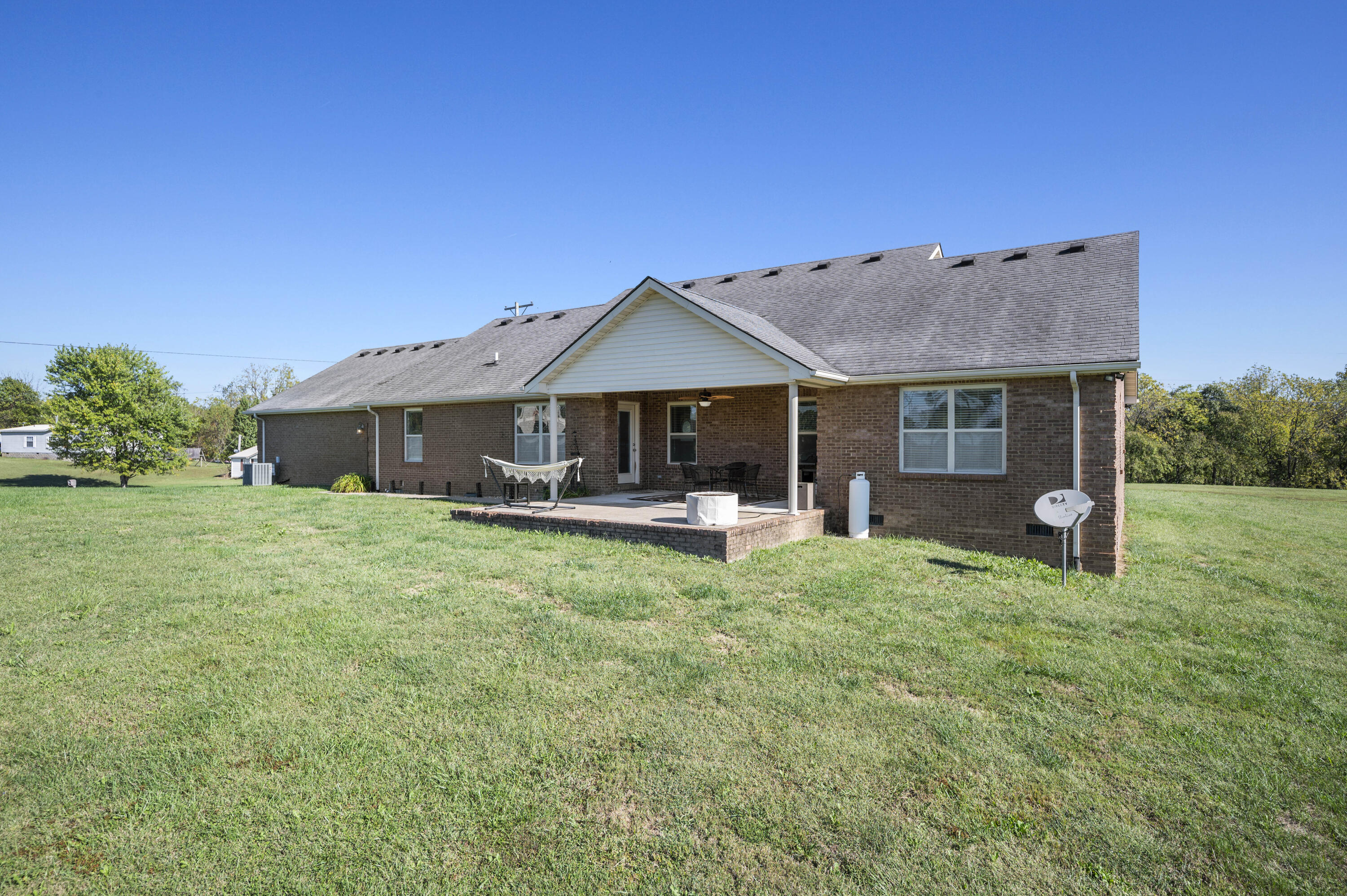 Mt Sterling, Kentucky 40353, United States, 3 Bedrooms Bedrooms, ,2 BathroomsBathrooms,Residential,Active,226123