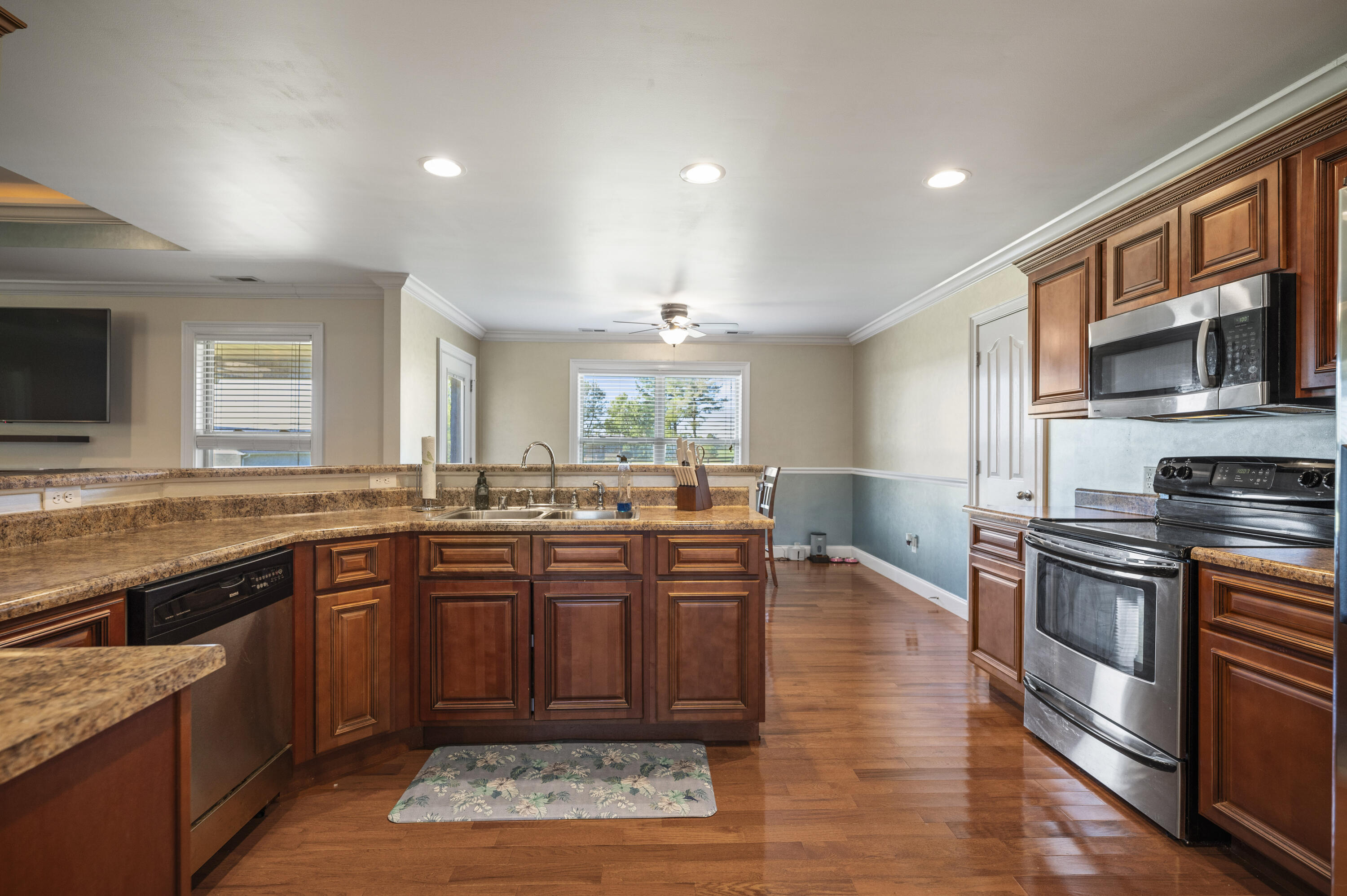 Mt Sterling, Kentucky 40353, United States, 3 Bedrooms Bedrooms, ,2 BathroomsBathrooms,Residential,Active,226123