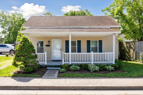Photo of 330 Richmond Avenue, Lexington, KY 40502 (MLS # 25507342)