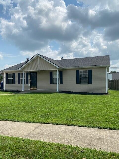 Photo of 704 Pinoak Drive, Nicholasville, KY 40356 (MLS # 26020278)