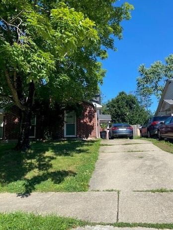 Townhouse at 3523 Kenesaw Drive