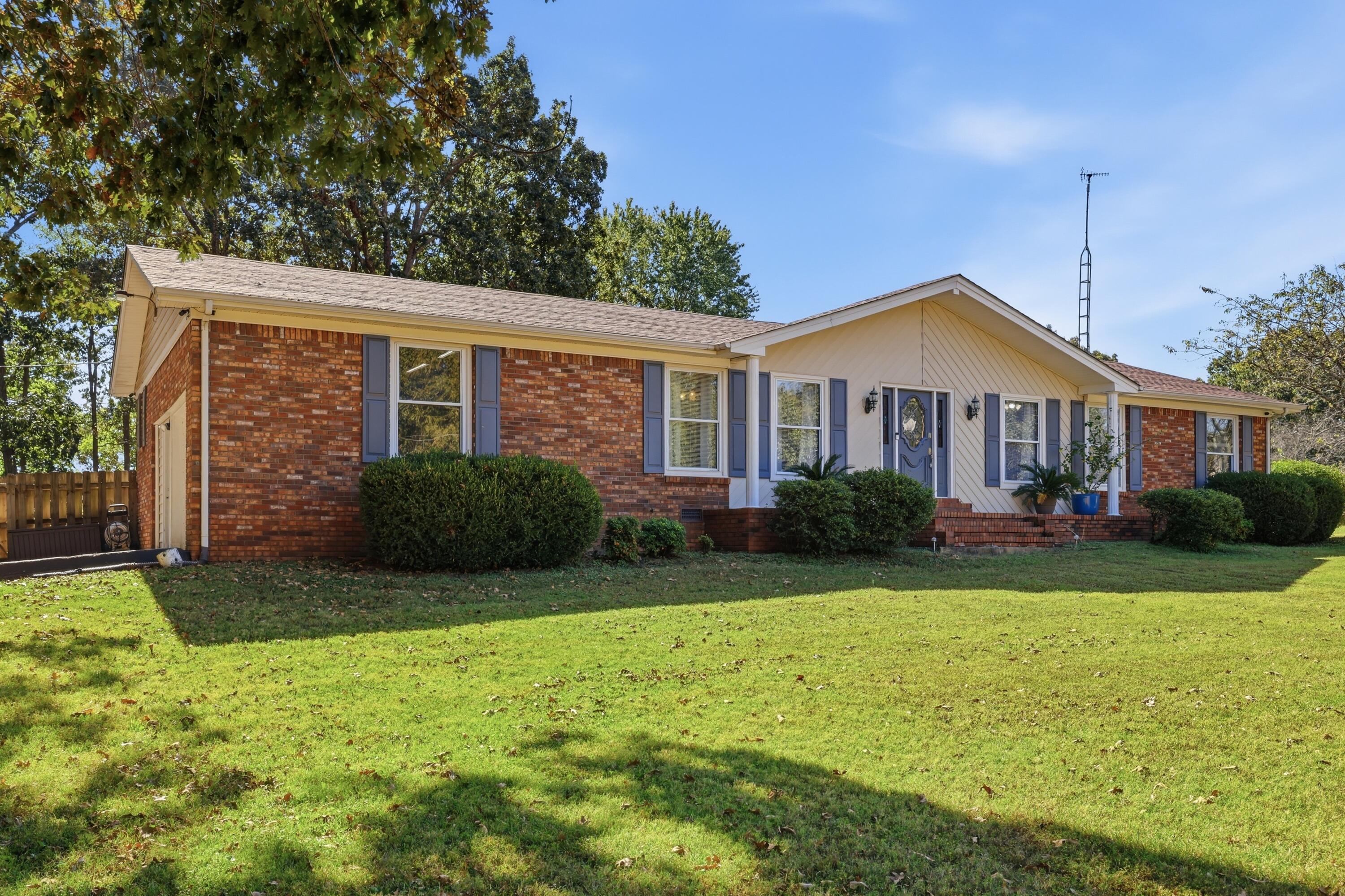 290 West Drive