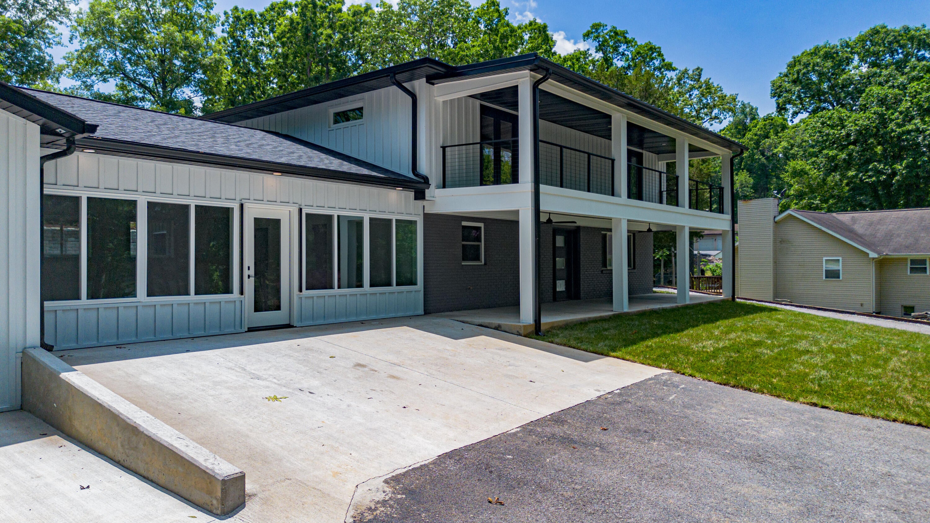 214 Hickory Hill Lane