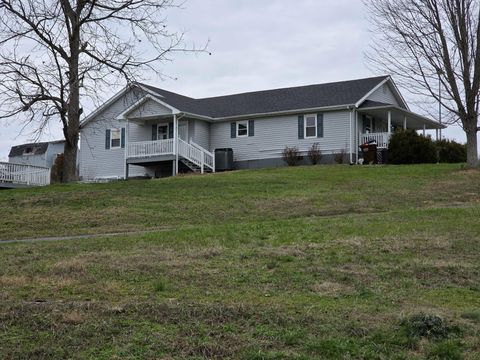 Photo of 1596 Pecks Ridge -Tilton Road, Flemingsburg, KY 41041 (MLS # 25507345)