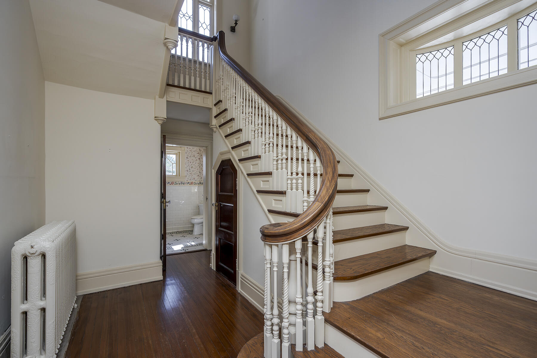 Versailles, Kentucky 40383, United States, 7 Bedrooms Bedrooms, ,6 BathroomsBathrooms,Residential,Active,89993