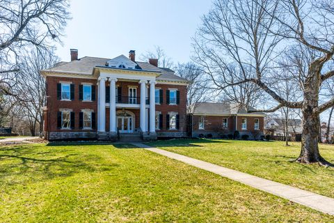 Photo of 160 Elm Street, Versailles, KY 40383 (MLS # 25004848)