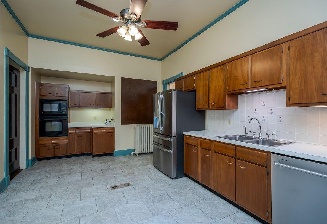 Versailles, Kentucky 40383, United States, 7 Bedrooms Bedrooms, ,6 BathroomsBathrooms,Residential,Active,89993