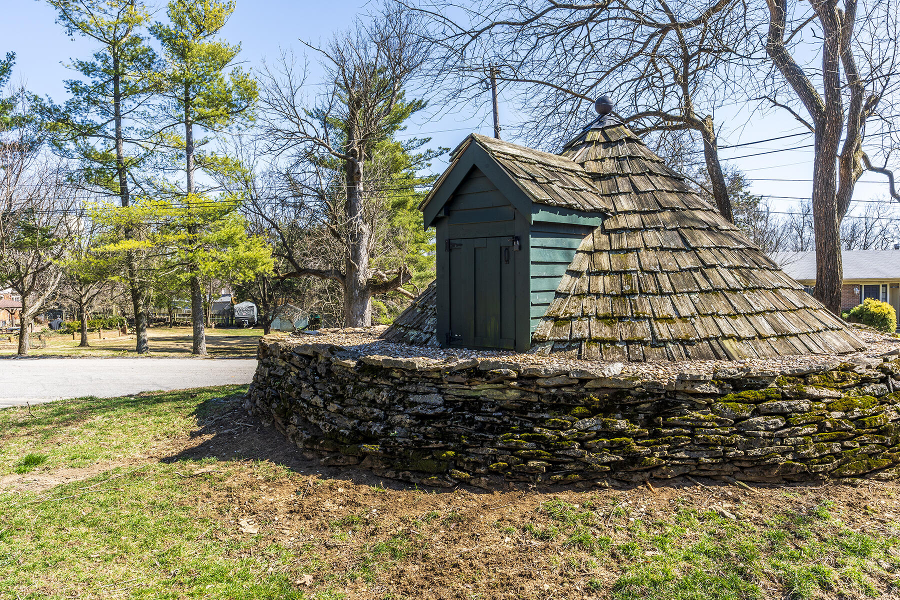 Versailles, Kentucky 40383, United States, 7 Bedrooms Bedrooms, ,6 BathroomsBathrooms,Residential,Active,89993