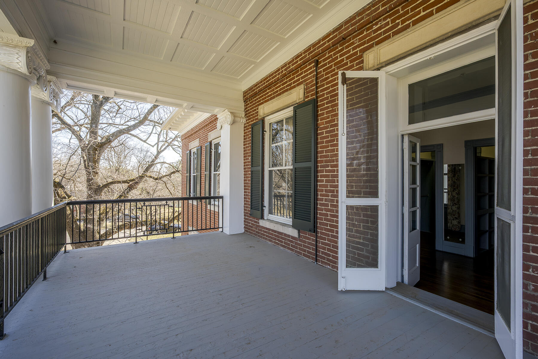 Versailles, Kentucky 40383, United States, 7 Bedrooms Bedrooms, ,6 BathroomsBathrooms,Residential,Active,89993