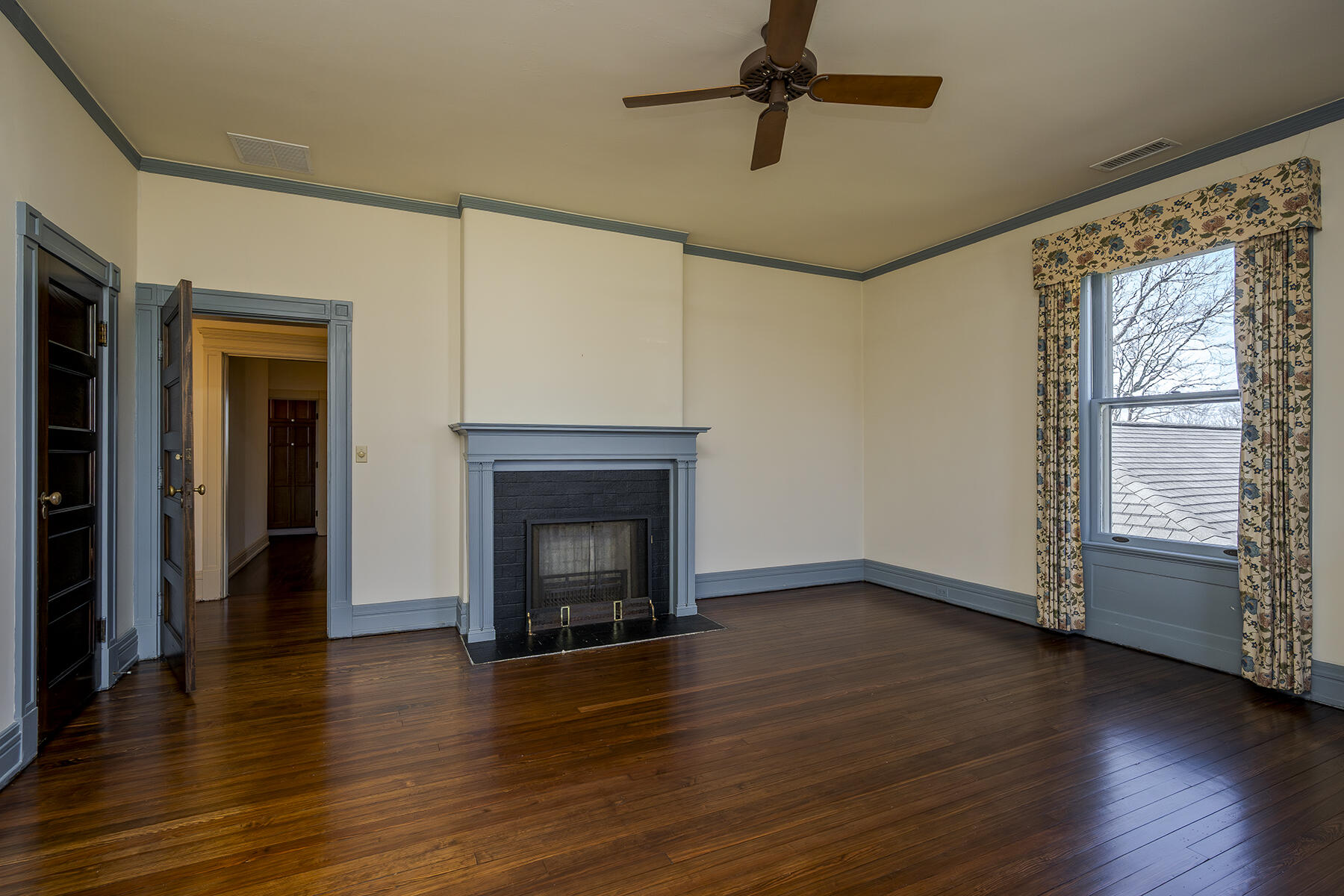 Versailles, Kentucky 40383, United States, 7 Bedrooms Bedrooms, ,6 BathroomsBathrooms,Residential,Active,89993