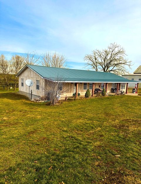 Photo of 1235 Jackstown Road Rd, Paris, KY 40361 (MLS # 25506218)