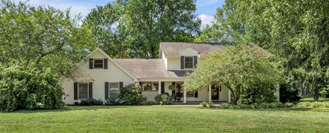 Photo of 120 Creekside Drive, Georgetown, KY 40324 (MLS # 25503621)