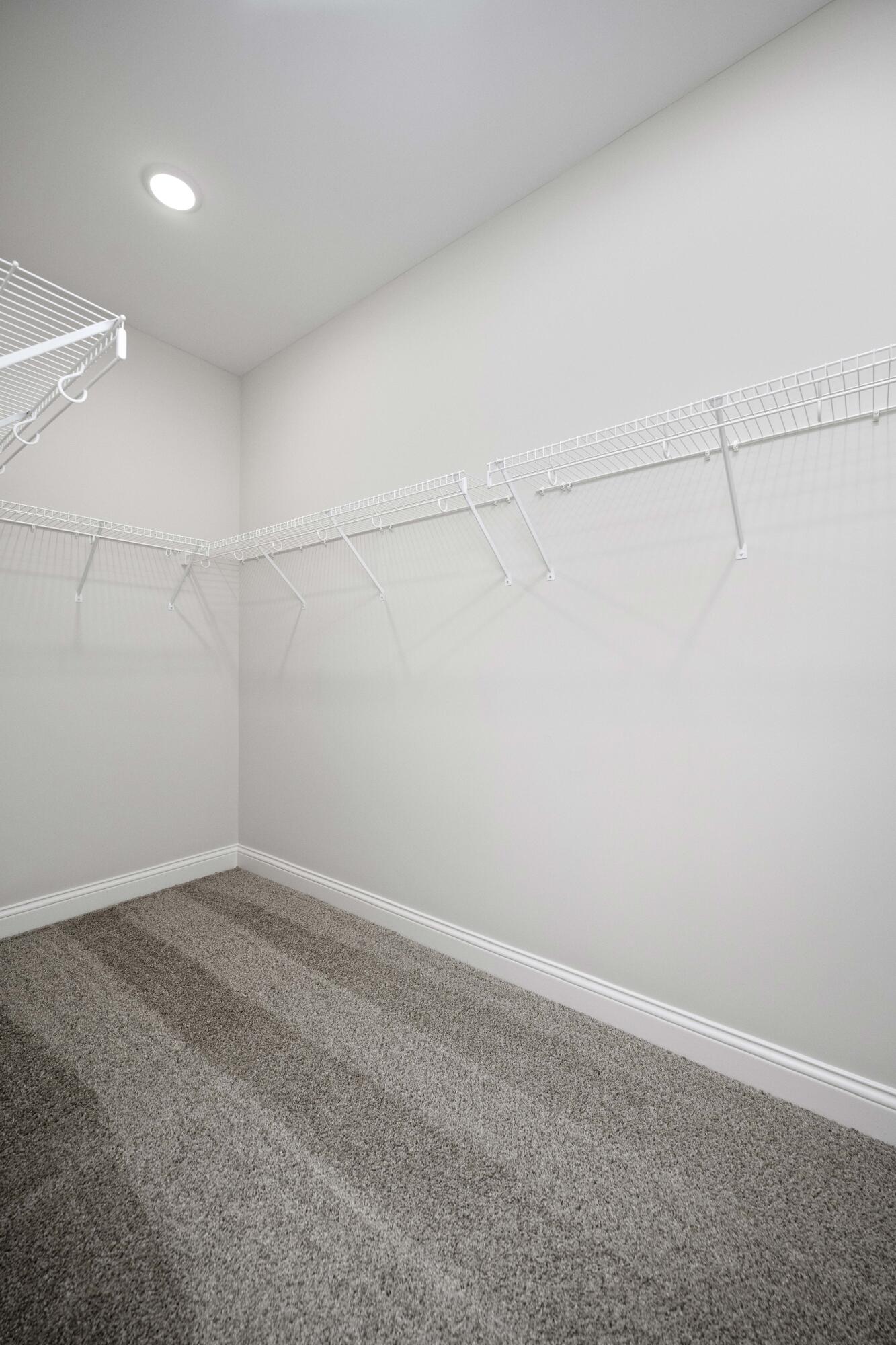 Richmond, Kentucky 40475, United States, 3 Bedrooms Bedrooms, ,2 BathroomsBathrooms,Residential,Pending,51002