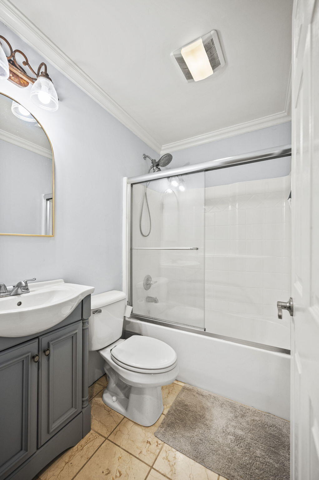 Winchester, Kentucky 40391, United States, 3 Bedrooms Bedrooms, ,3 BathroomsBathrooms,Residential,Active,253167