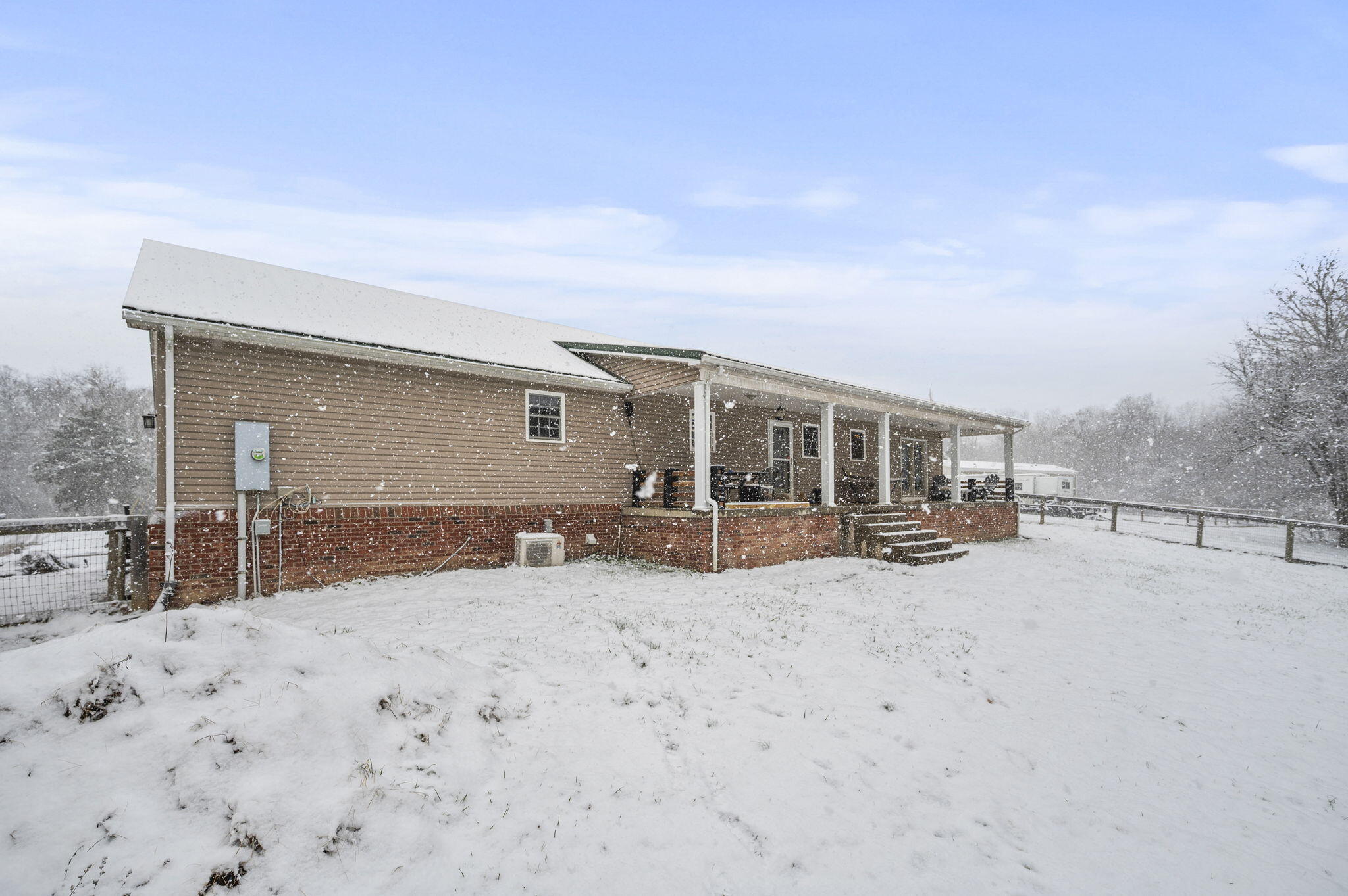 Winchester, Kentucky 40391, United States, 3 Bedrooms Bedrooms, ,3 BathroomsBathrooms,Residential,Active,253167