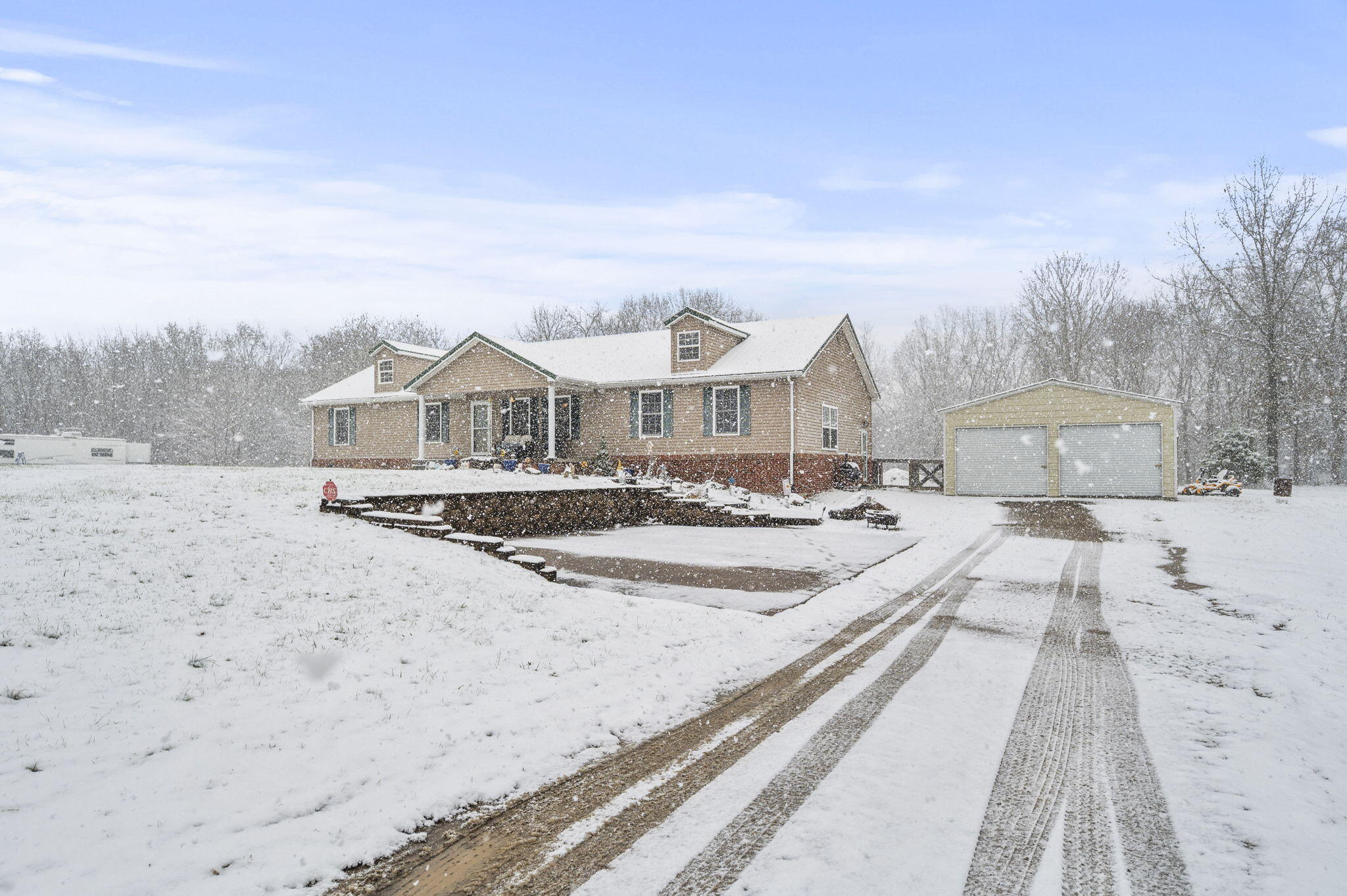 Winchester, Kentucky 40391, United States, 3 Bedrooms Bedrooms, ,3 BathroomsBathrooms,Residential,Active,253167