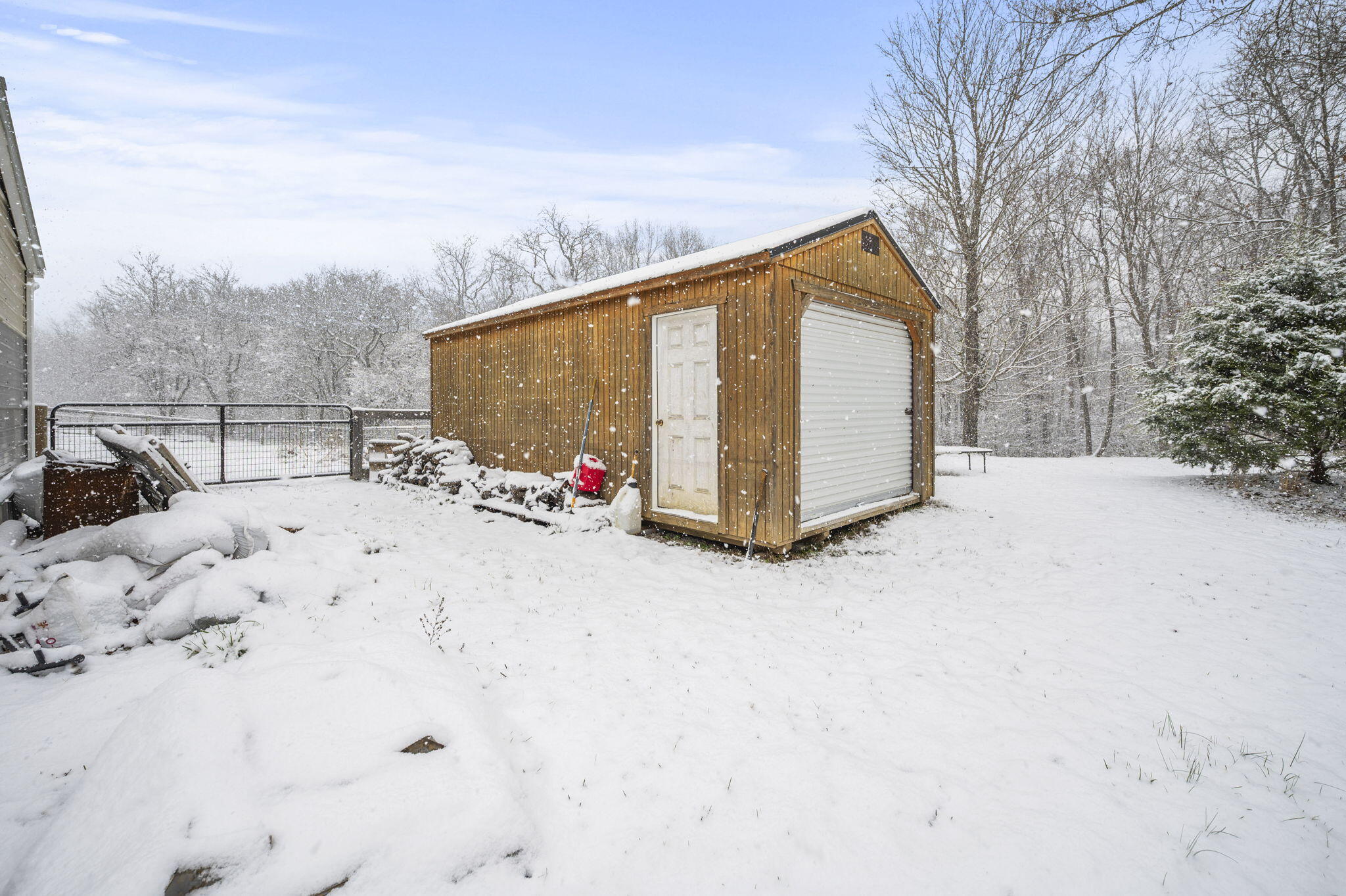 Winchester, Kentucky 40391, United States, 3 Bedrooms Bedrooms, ,3 BathroomsBathrooms,Residential,Active,253167