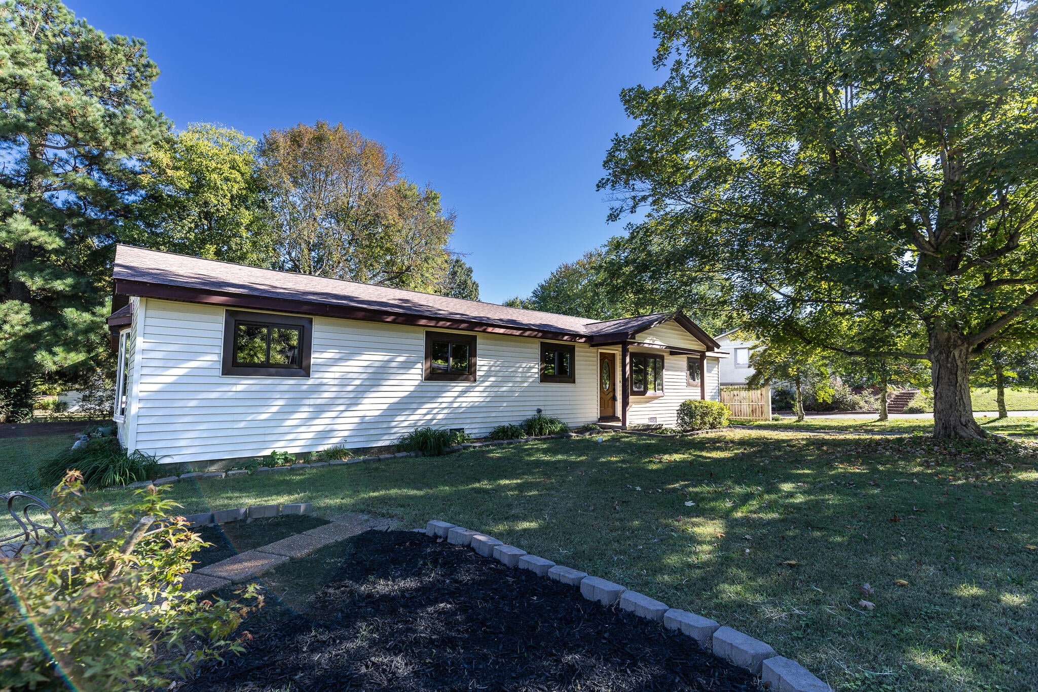 619 Hemlock Street