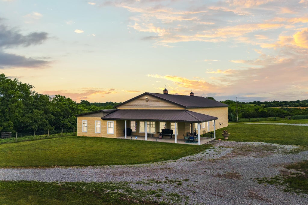 Photo of 4578 Combs Ferry Road, Winchester, KY 40391 (MLS # 26025528)