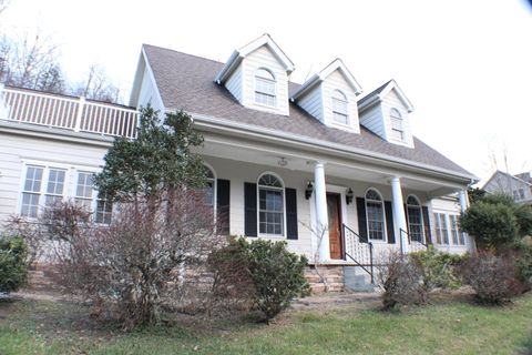 2004 Twin Fawn Trail, Middlesboro, KY 40965 - #: 23023741