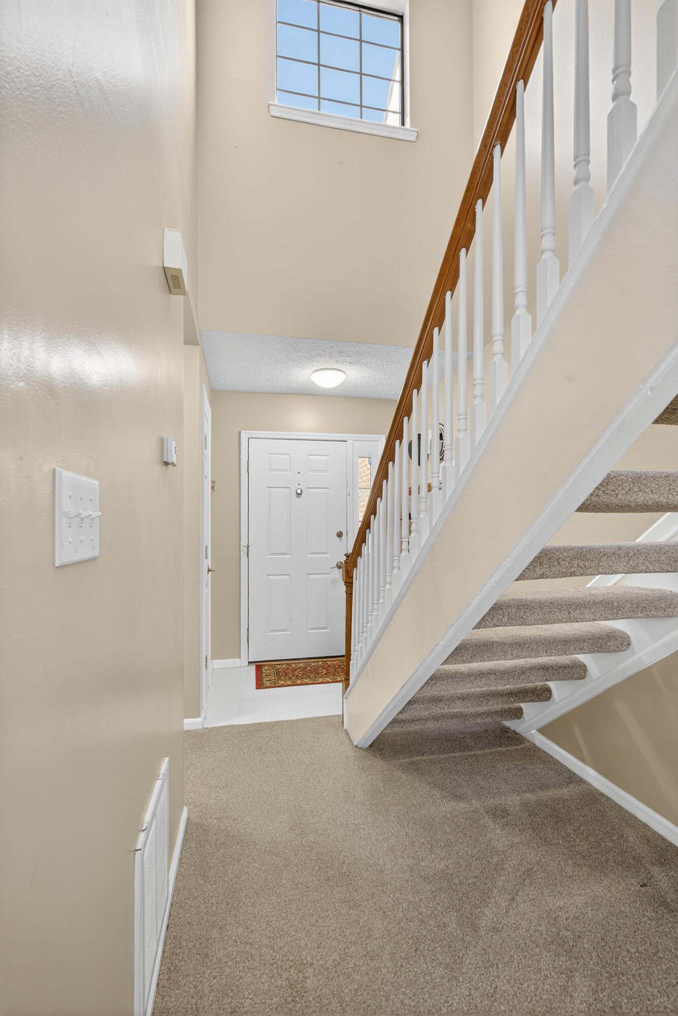 Lexington, Kentucky 40509, United States, 2 Bedrooms Bedrooms, ,2 BathroomsBathrooms,Residential,Active,231376