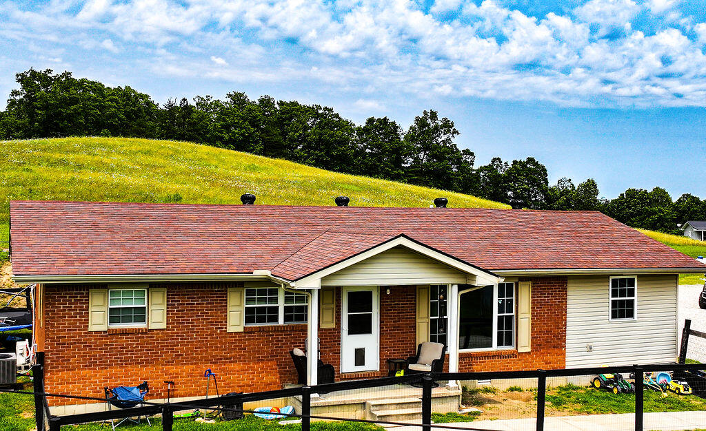 Beattyville, Kentucky 41311, United States, 3 Bedrooms Bedrooms, ,2 BathroomsBathrooms,Residential,Active,143452