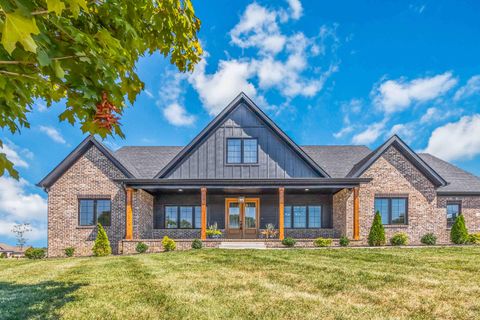 Photo of 638 Champion Way, Richmond, KY 40475 (MLS # 25017709)