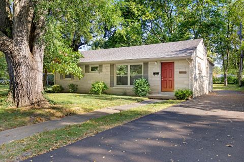 Photo of 631 Cardinal Lane, Lexington, KY 40503 (MLS # 25500767)
