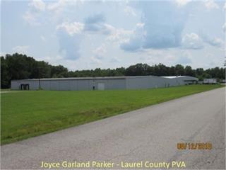 Photo 1 of 7 — 415 Barbourville Road, London, KY 40744