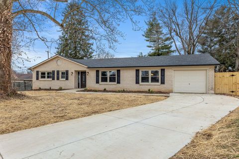 Property photo of 112 Derby Court, Versailles, KY 40383