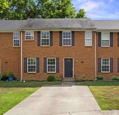Photo of 1132 Jonestown Lane, Lexington, KY 40517 (MLS # 25017985)
