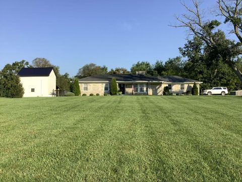 Photo of 95 Mundys Landing Road, Versailles, KY 40383 (MLS # 24021846)